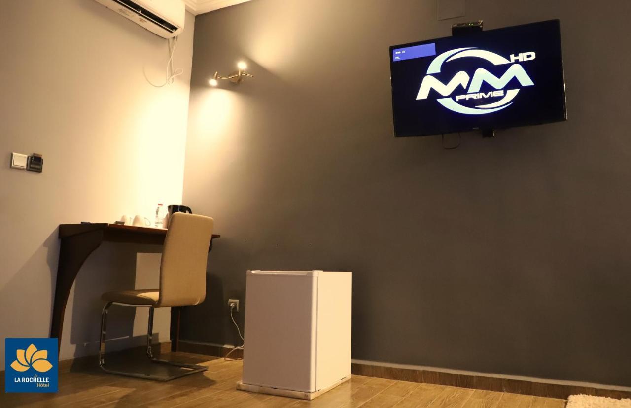 La Rochelle Hotel Яунде Екстер'єр фото